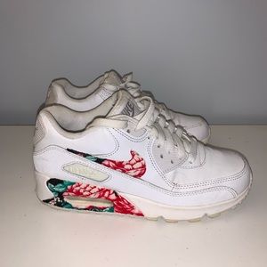 Nike Air Max Sneakers